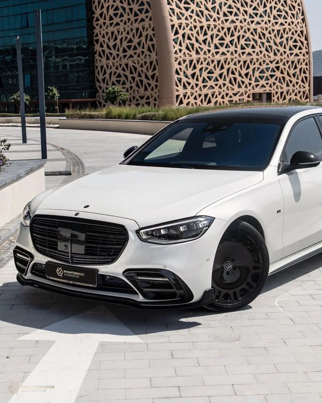 BRABUS REFINES THE NEW MERCEDES S-CLASS 