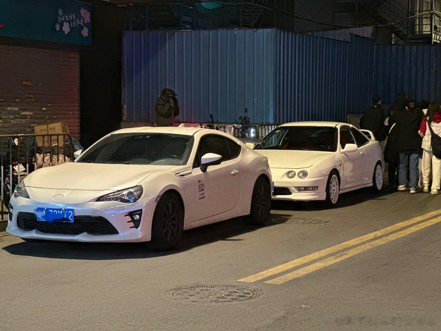 今晚继续溜车 ​​​