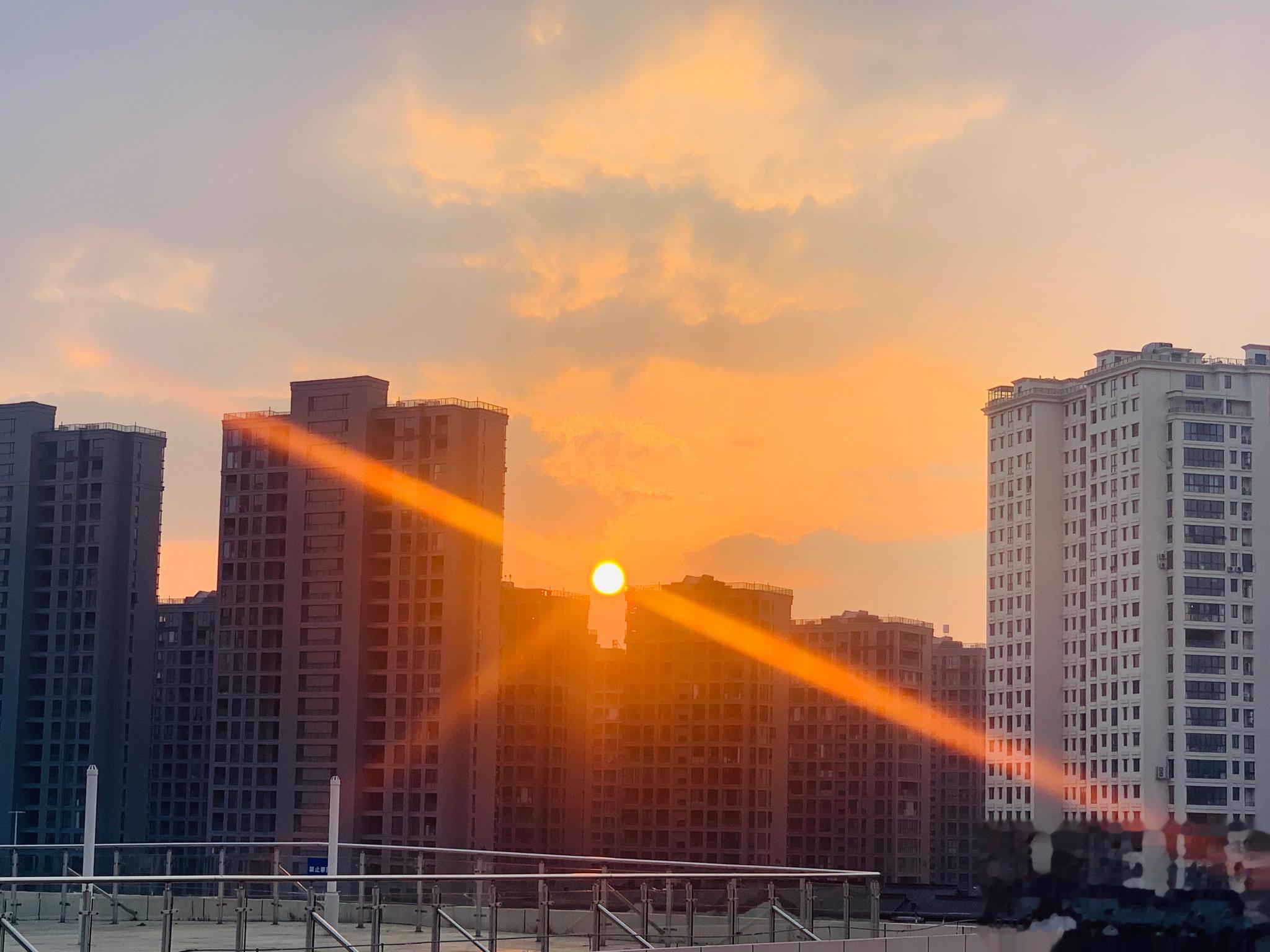 早上好！    ​​​