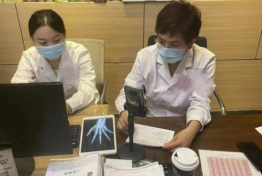 【复诊病例分享】这个小姑娘跟我做了将近1年的身高管理，现在她8岁，身高129cm