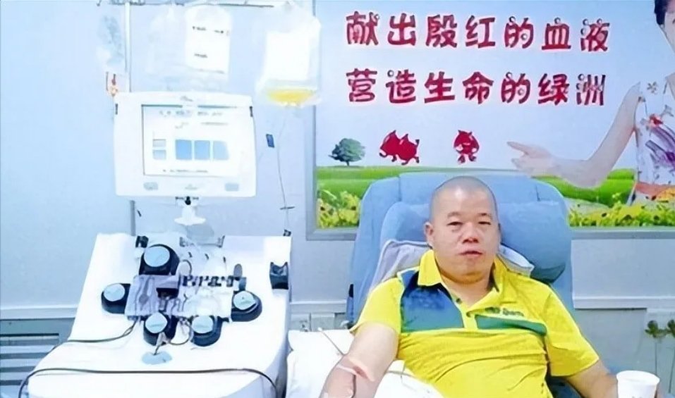 “只想吸血，不想掏钱，红十会凭什么？”广西一男子连续坚持13年献血，即使身患重症