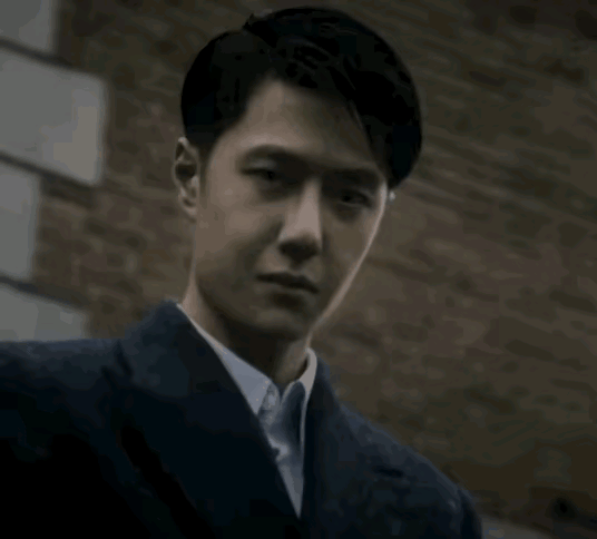 王一博演技真是炸裂啊，这演技绝对是年轻一辈演员中的佼佼者，一笑一颦皆是戏，这应该