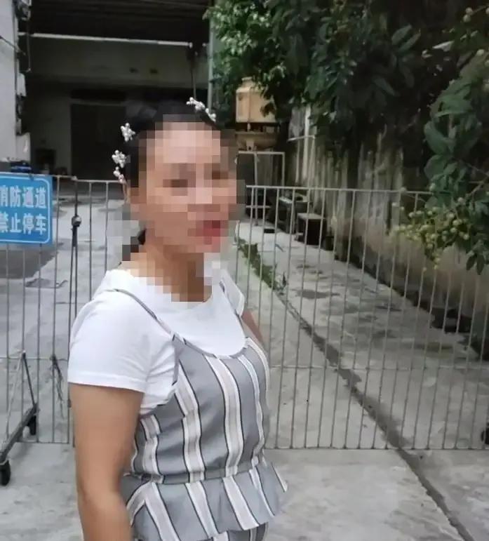 偷了自己穿嘛？一件奇葩的内衣被盗案。男子偷了邻居漂亮女晾晒的内衣和内裤，他幻想与