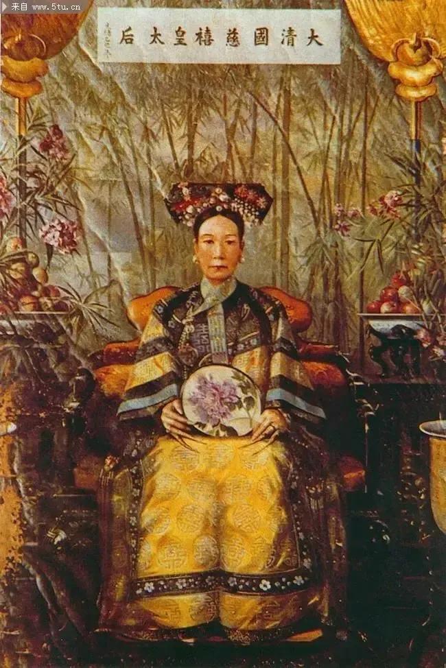 那天，慈禧太后如厕后，一摸擦屁股的纸，竟然凉凉的，她直接将纸扔到了宫女的脸上，骂