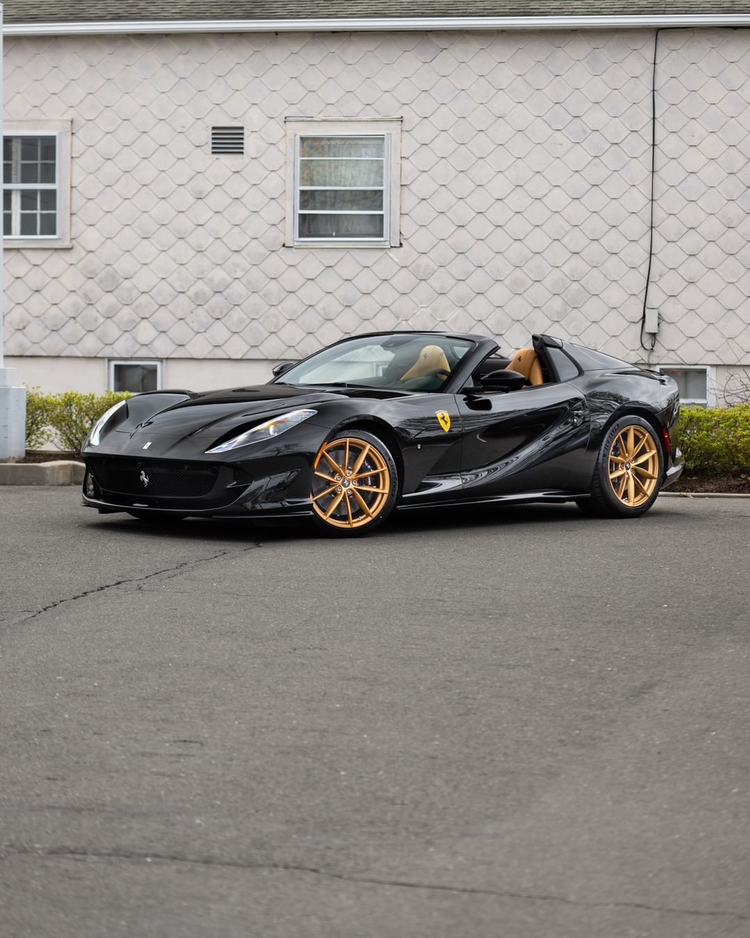 Ferrari 812 GTS