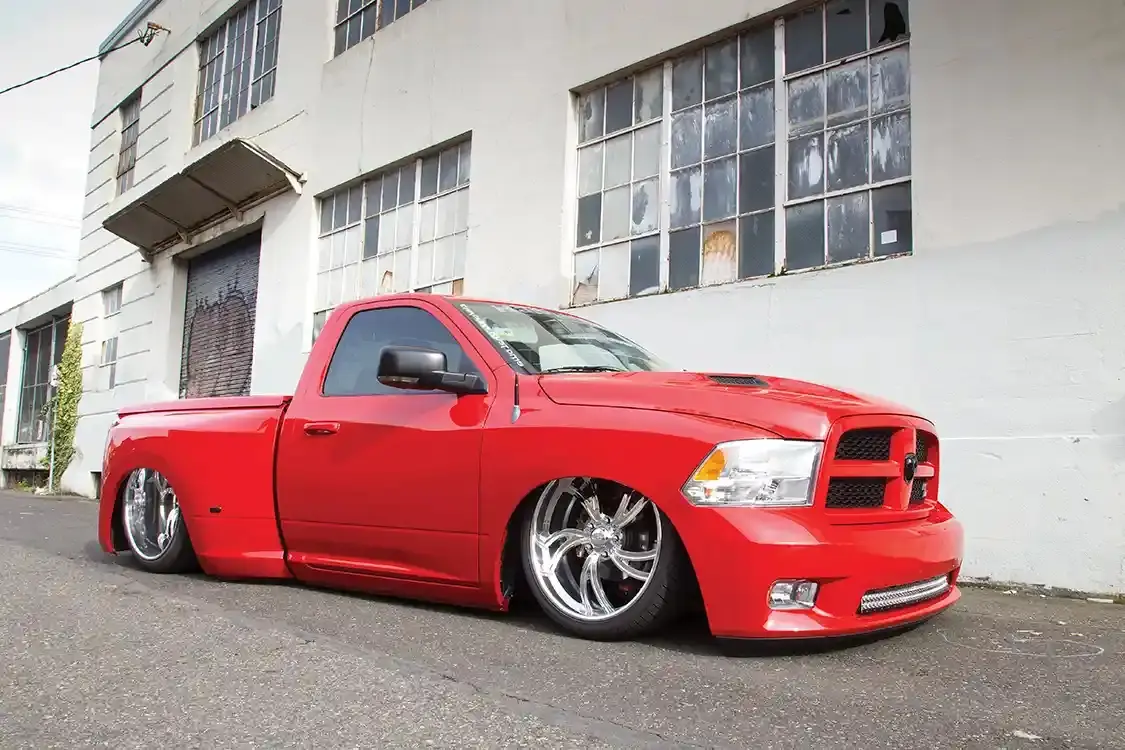 每天一道奇。2012 Dodge R/T