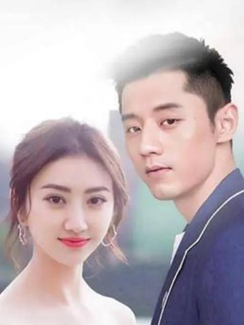 据说张继科吸金能力超强，年收入达6000万，可惜德不配位，不自律毁了他。
张继科