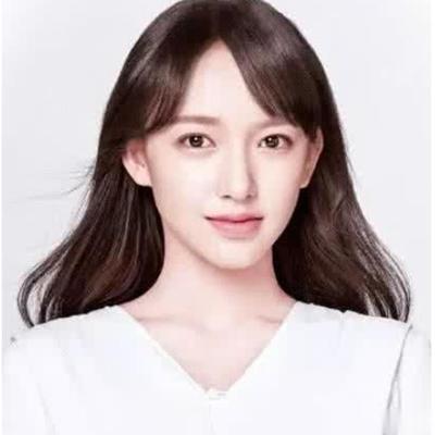 同样是证件照，热巴惊艳，程潇清纯，而她素颜比化妆还好看！
哈喽！很高兴和大家再次