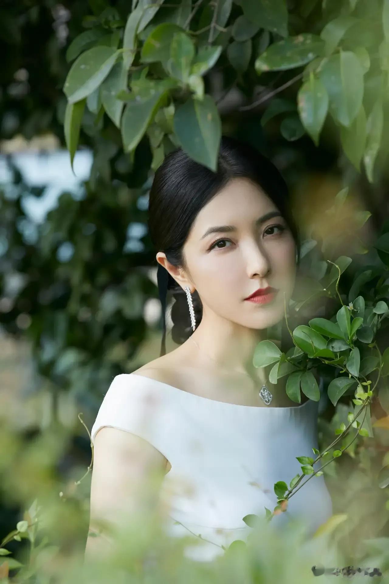 这才是真正的东方第一美人，中国女人的颜值巅峰[爱慕]