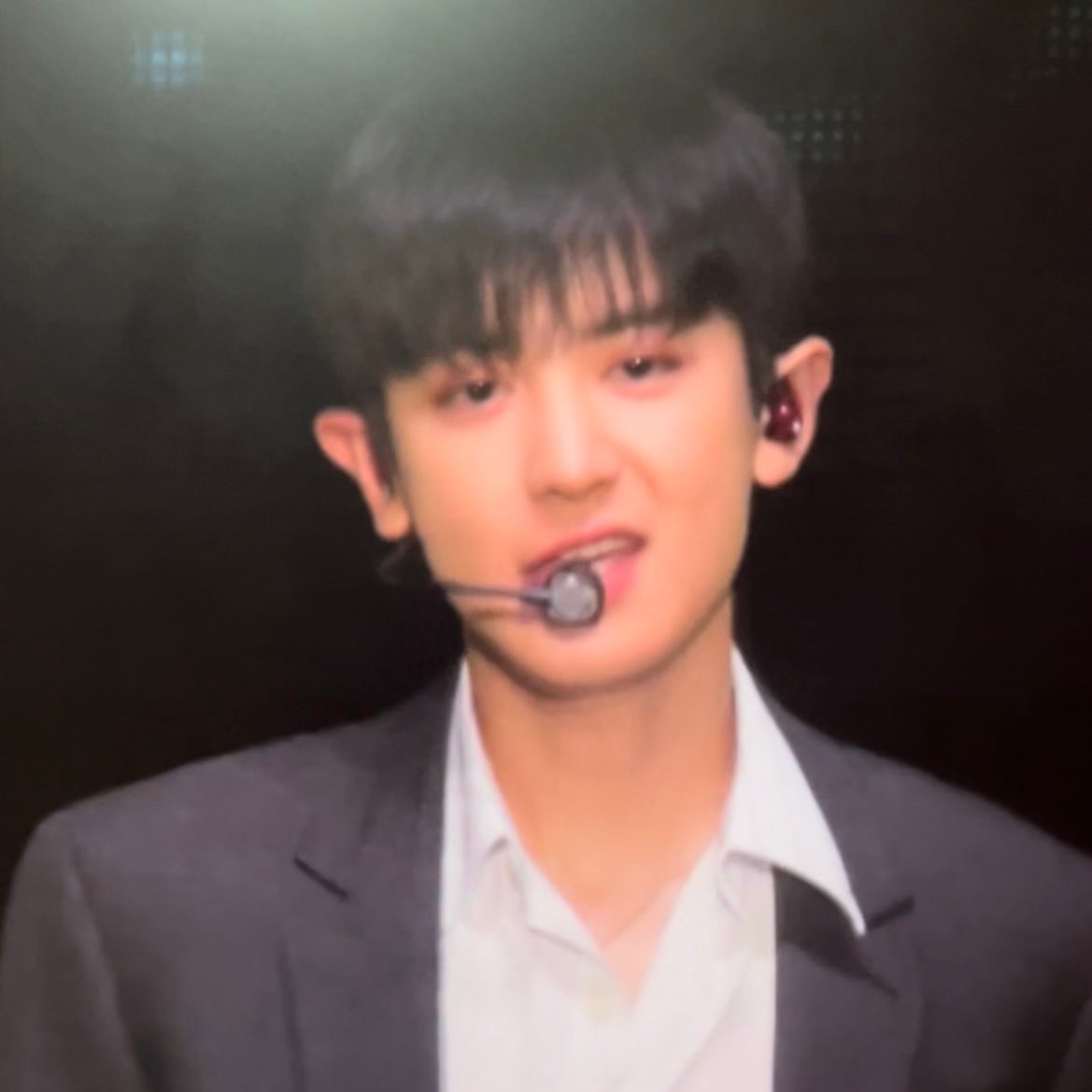 #朴灿烈[超话]# 忙点好啊 忙起来更漂亮了 ©️Buddy_chanchan 