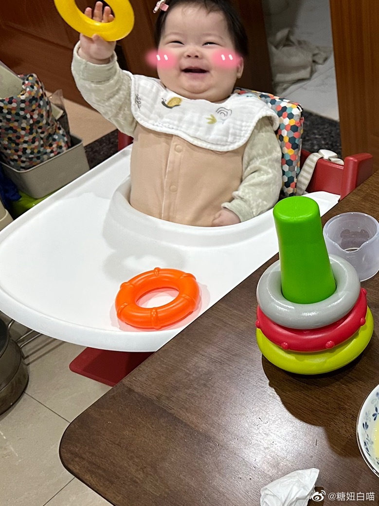  孕前体重140+孕期体重160+目前多多7个月，我体重120瘦了，但是怎么站久