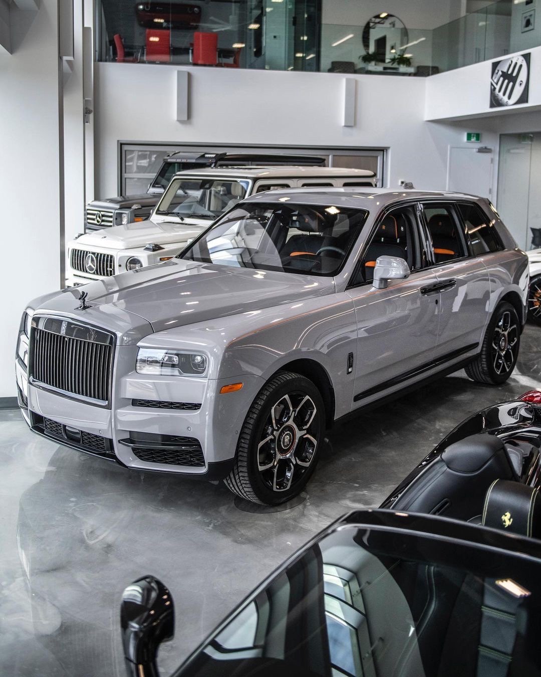 劳斯莱斯 Cullinan Black Badge ​​​