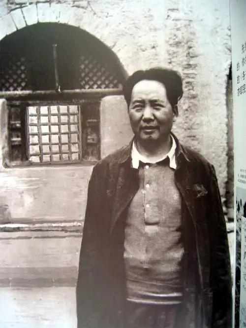 一千多年以来，北宋学者张载的“横渠四句”：为天地立心，为生民立命，为往圣继绝学，