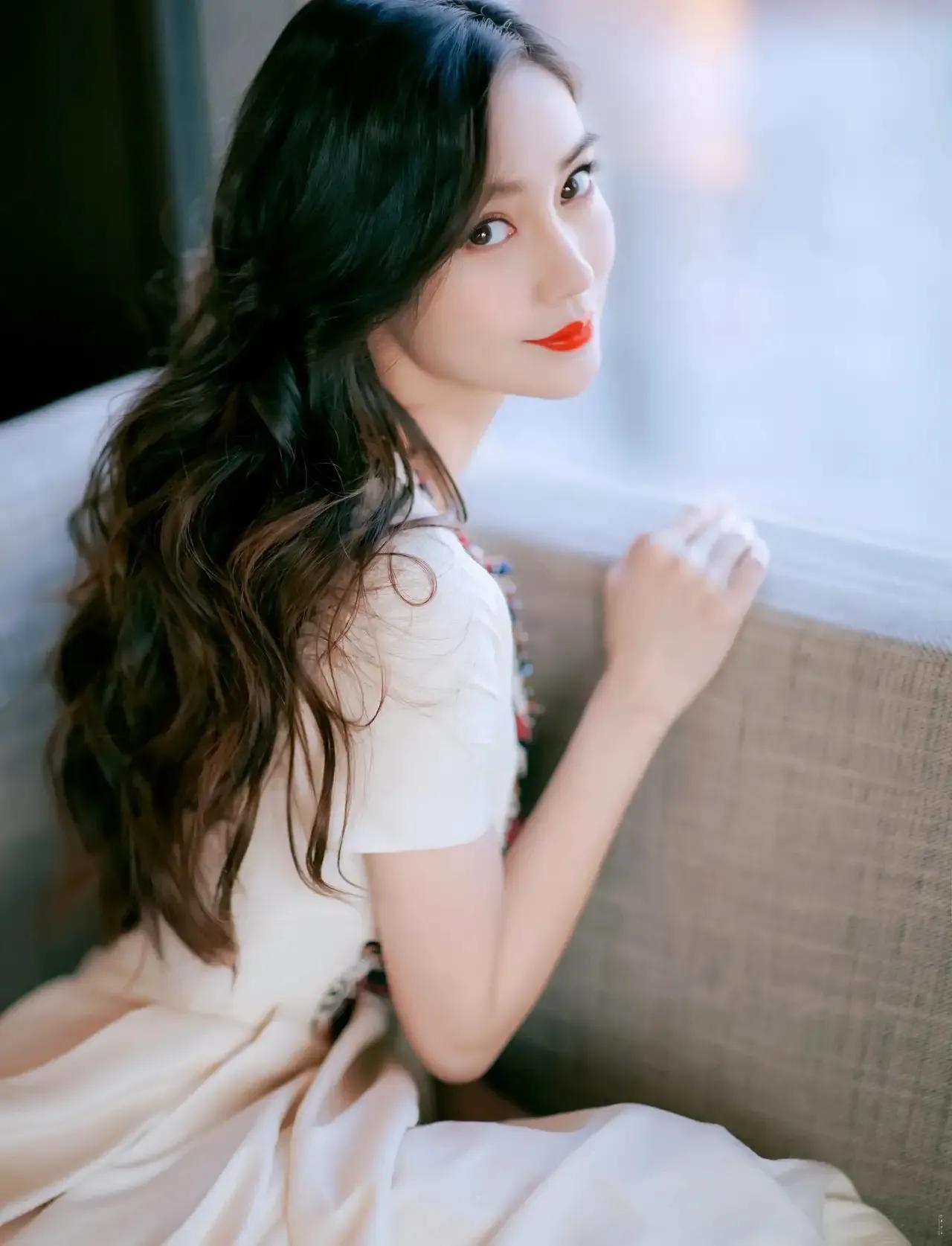 美女图集～第668期 | 杨颖