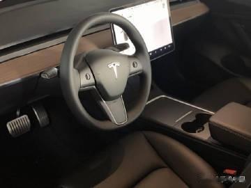 特斯拉新平台的汽车制造成本将减半， Model 3更新后可能会逐渐取消木质装饰。