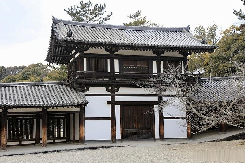 日本国宝古迹巡礼 8听网友建议，发一组无合影的。法隆寺经藏  八世纪 奈良 世界