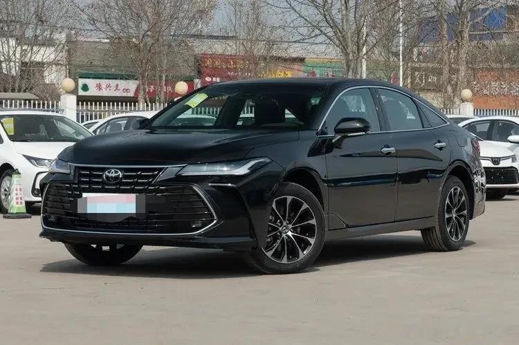 亚洲龙2.5豪华油混和红旗H5油混，哪款性价比更高？

更倾向于亚洲龙双擎，丰田
