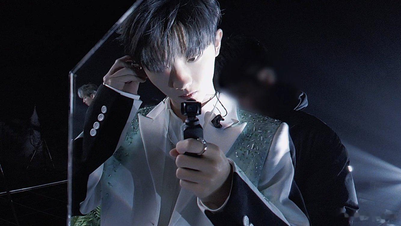 #张颂文马嘉祺唱的听海# 💜