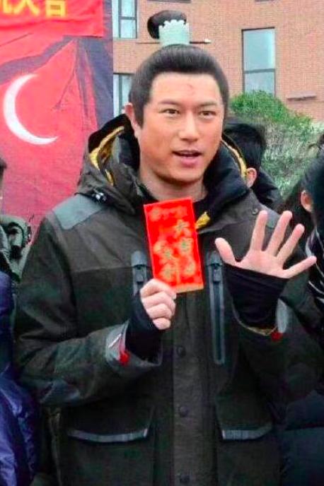 作为艺人，真的要控制好自己的体