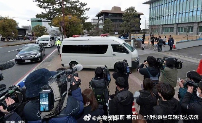 #安倍遇刺案宣判#【#枪击安倍凶手被判无期#】今天，日本奈良地方法院就前首相安倍