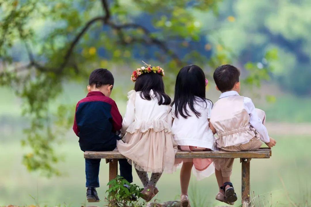 头条热榜。为什么放开二孩子三孩子，都无法阻止全国人口负增长。人口负增长，我们应当