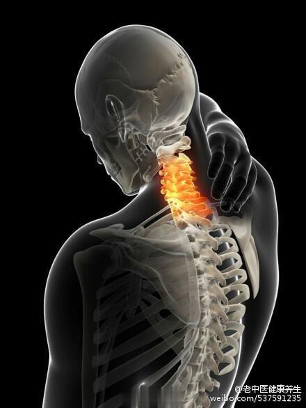 【如何治疗颈椎病】长期受颈椎病困扰，核心是颈椎肌肉锻炼，早上坚持两项运动 1. 