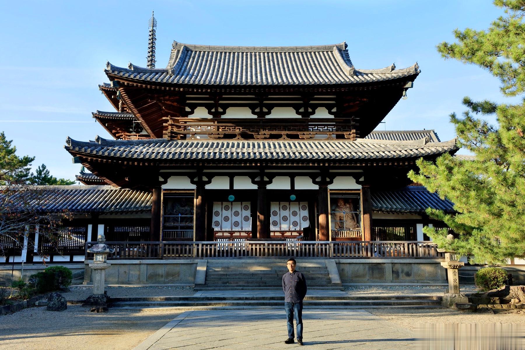 日本国宝古迹巡礼 5法隆寺中门  七世纪晚期 奈良 世界遗产法隆寺西院回廊  七