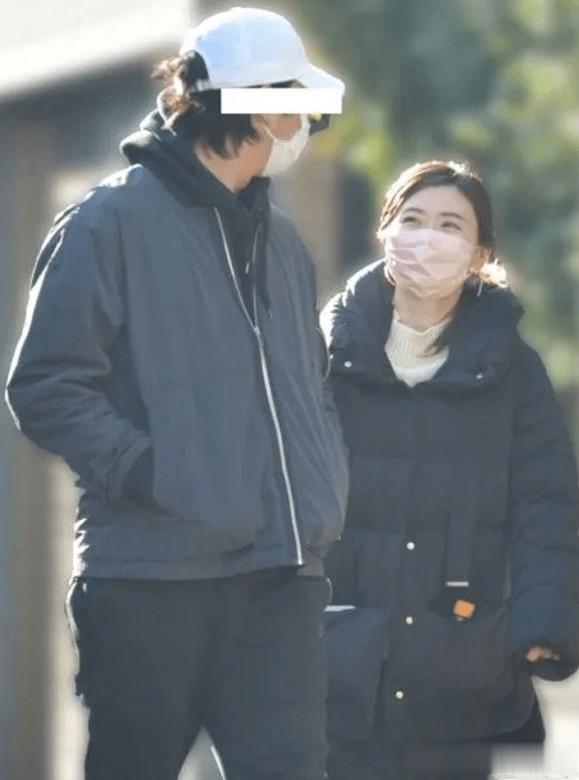 福原爱向男友前妻道歉可以理解，但男友前妻不是日本人吗？发在微博上人家怎么看得见。