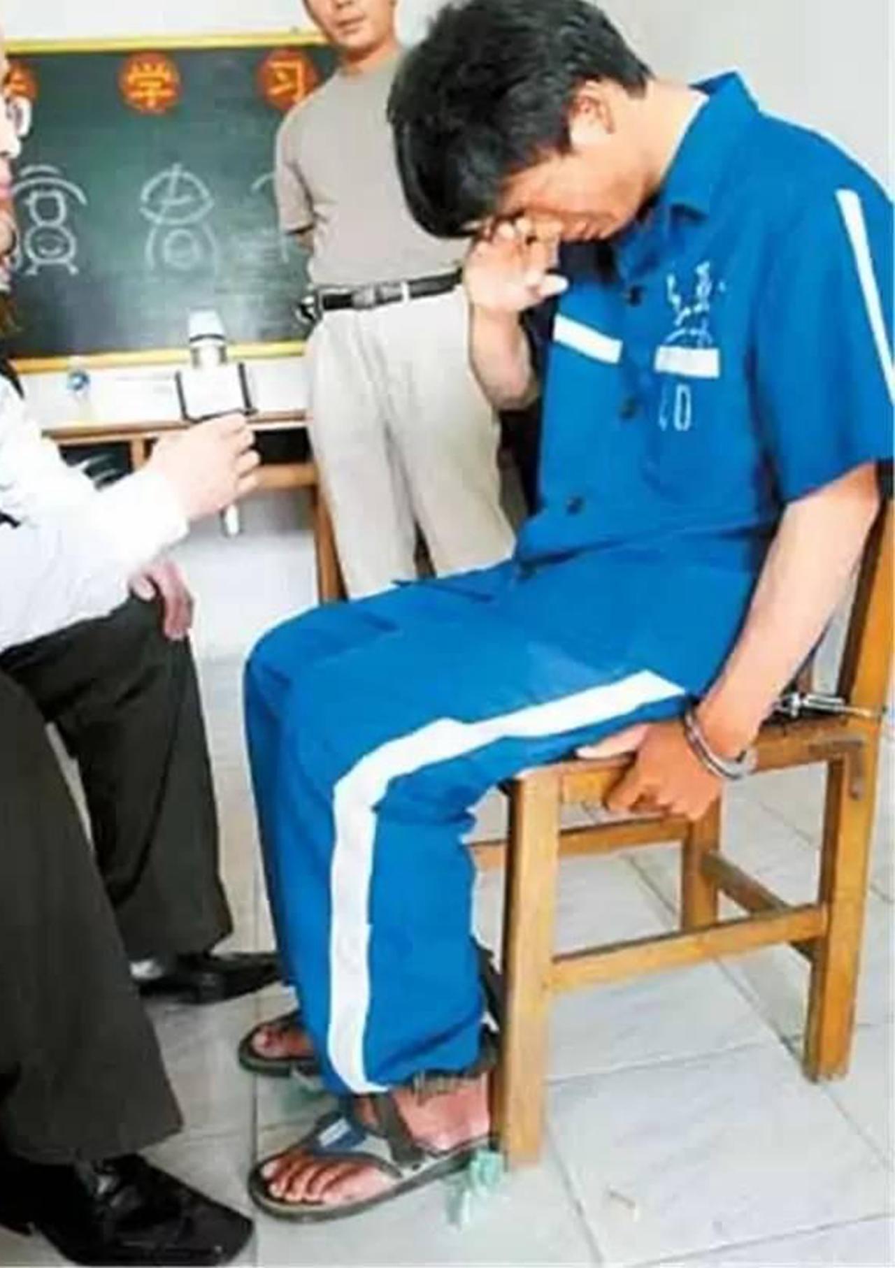 
学生杀害室友，只是因为琐事？