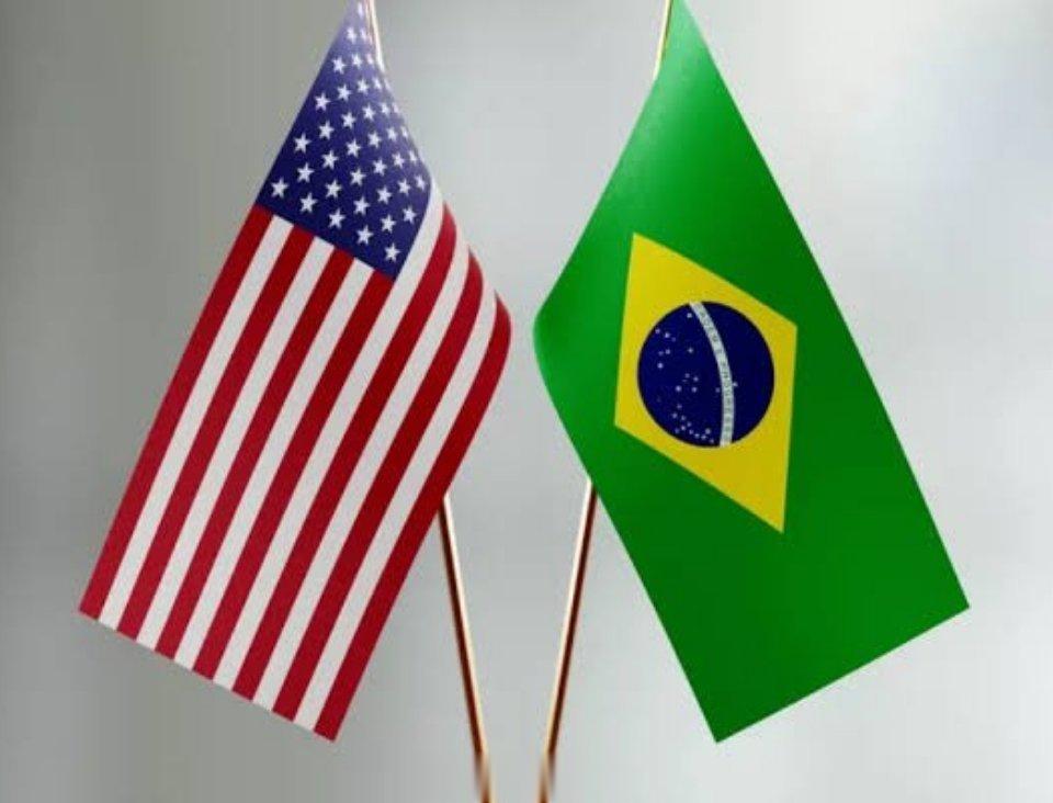 美国驻巴西大使馆和驻圣保罗领事馆发布通知，自5月30日起，巴西人赴美签证费用将重
