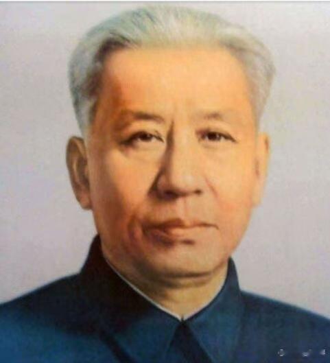 全国人民代表大会常务委员会历任委员长：一届人大委员长：刘少奇（1954年9月）​