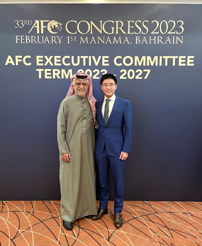 霍家二公子帅气登场，并连任亚洲足协委员会委员
大家都知道霍氏家族在香港也是一个非