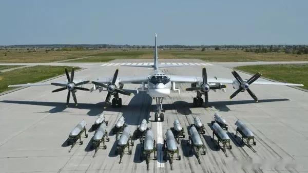 美欧核演习还没落幕，俄“大杀器”腾空而起，距离核战更进一步

来源:铁血观世界
