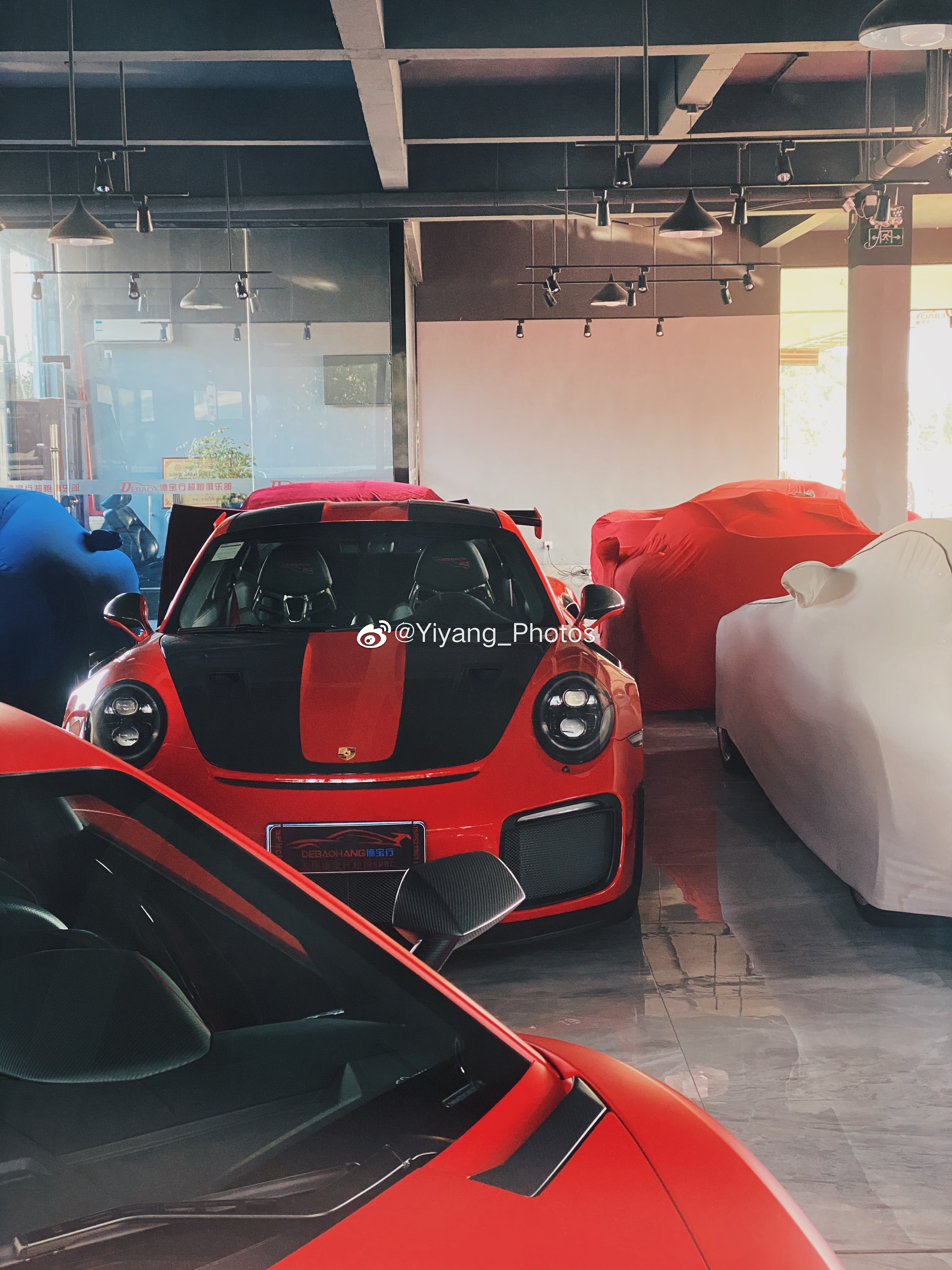 周末一日游没想到还遇到了不少车，连918都出街了，另外大家能认出这些车衣下的车吗