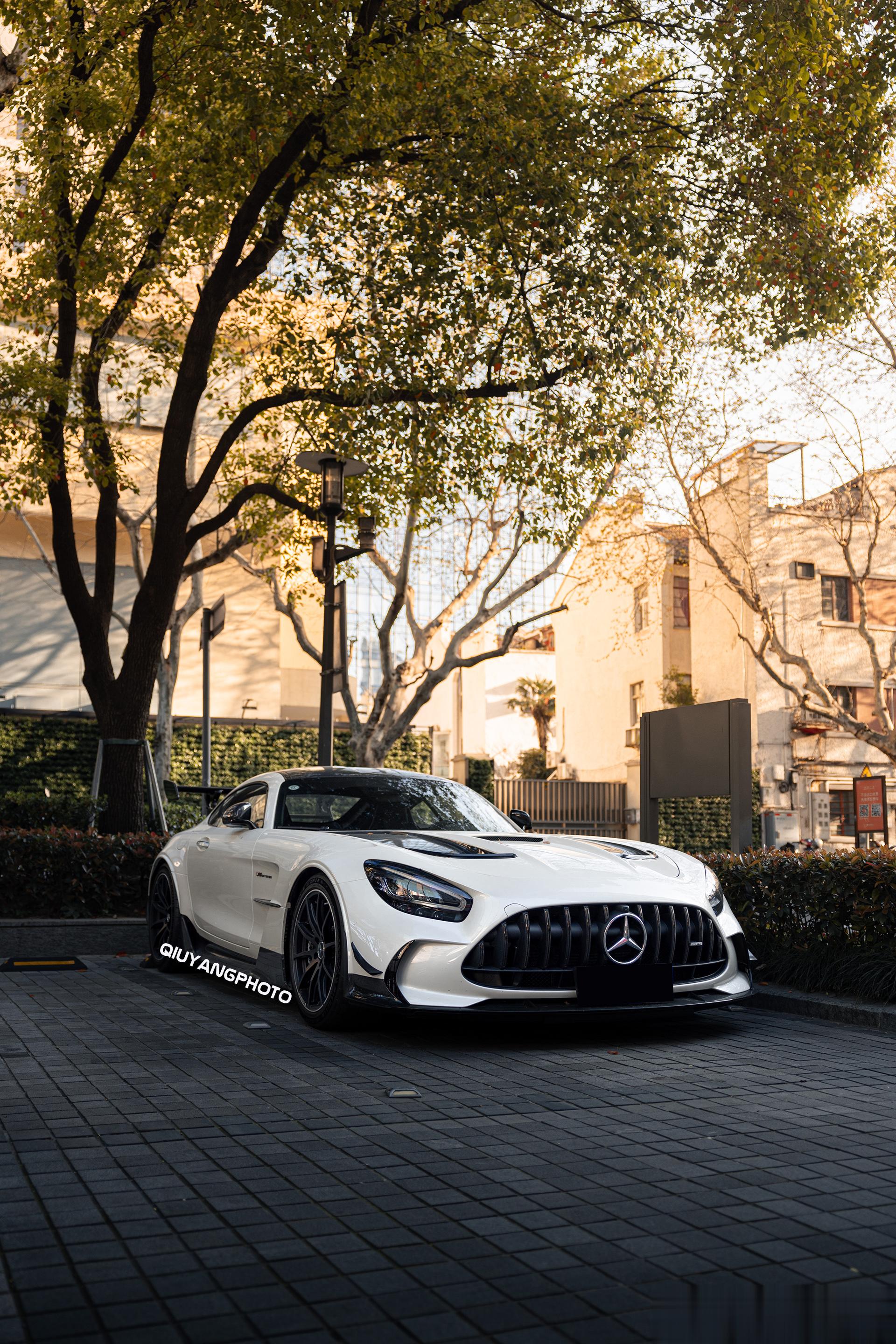 Mercedes AMG GT Blackseries  入春的上海天气实在太好