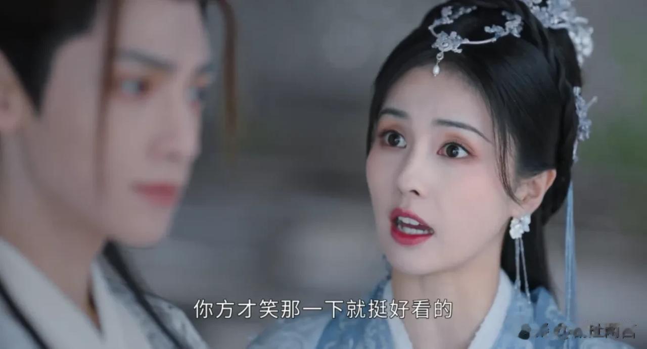 奇怪的怼人知识点又增加了，罗云熙白鹿在《长月烬明》第三集展示怼人神句看得笑发财了