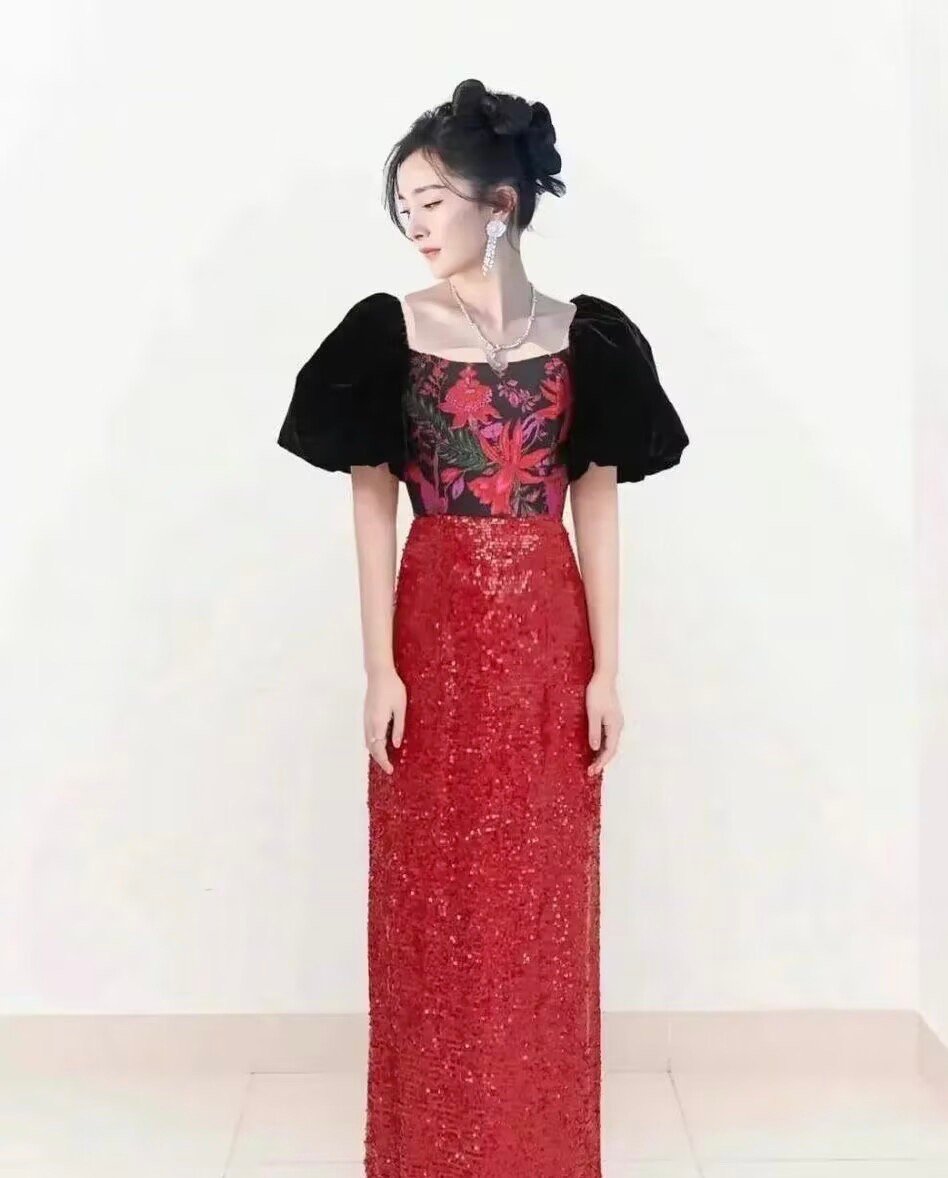 确定是同一件衣服？ ​​​