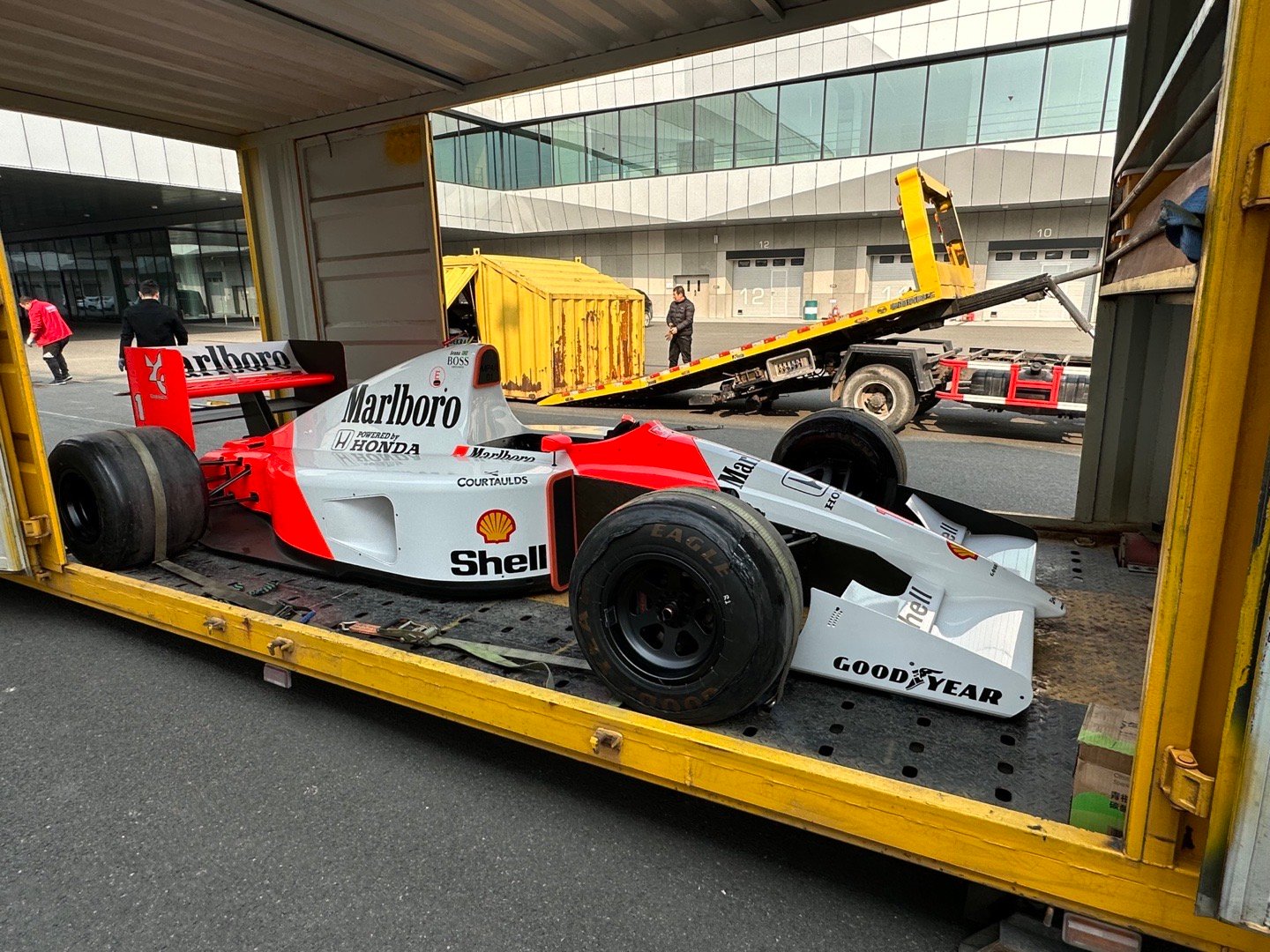 偶遇塞纳1991年迈凯伦F1 MP4/6冠军车、这是第一款搭载本田3.5升 V1
