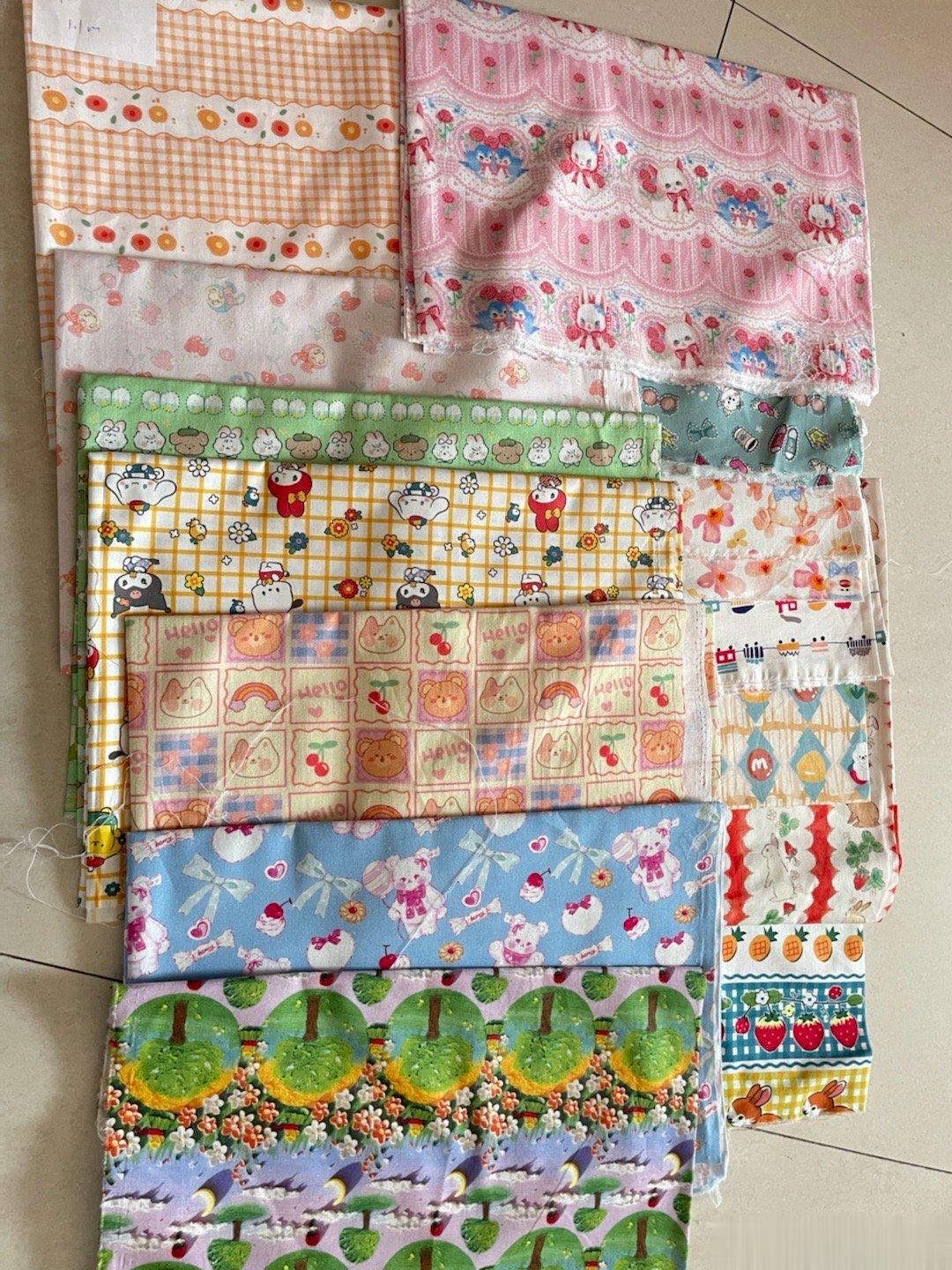 刚整了两千多的春夏衣服，早上和打仗一样算凑单啥的。然后坐等收货。遛狗时把我几十块