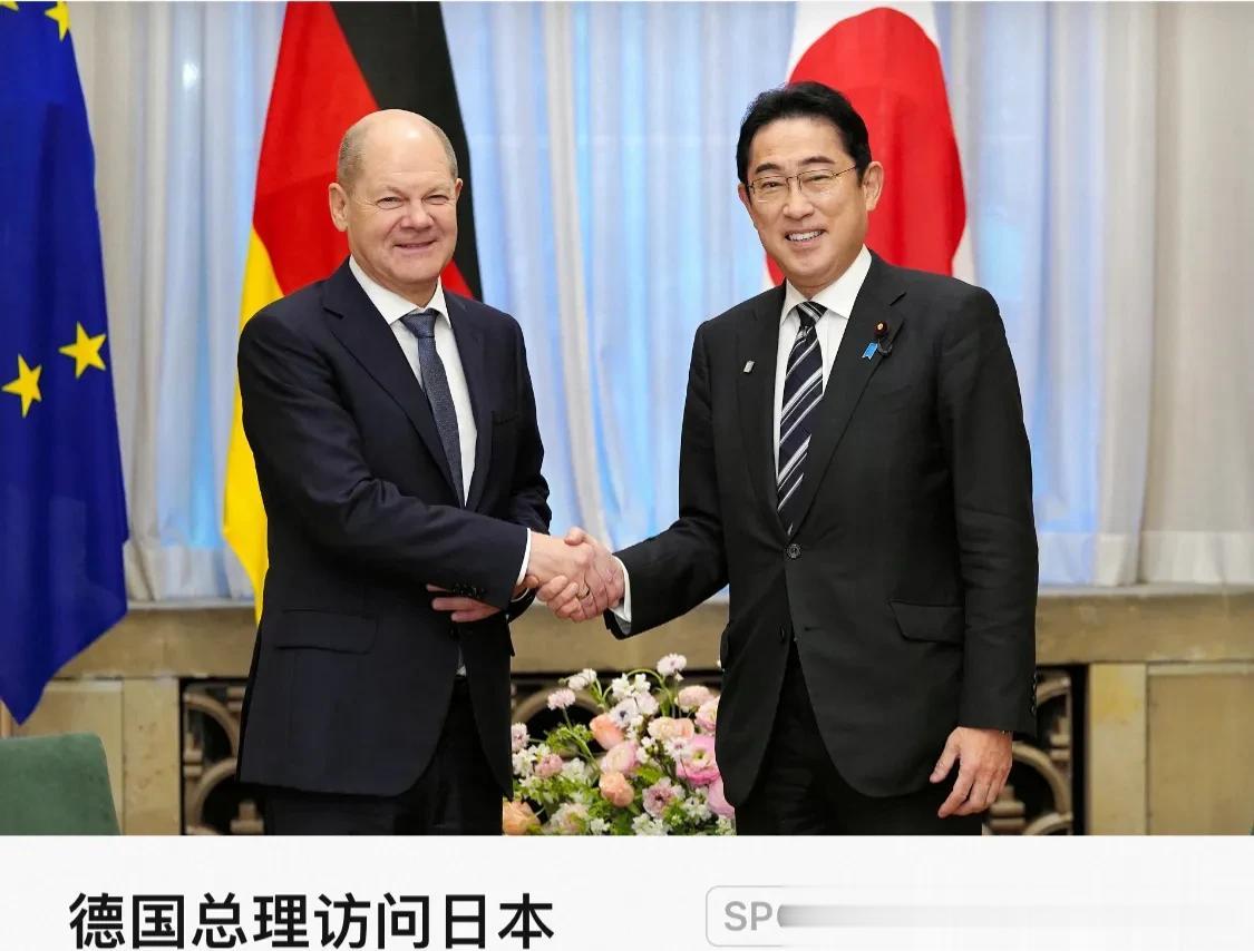 德国总理 Olaf Scholz 与日本首相岸田文雄举行会晤，东京。3月18日，