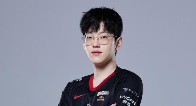 EDG官博发文，坐实了Scout商务约还没结束，人却先跑了！
EDG在17号下午