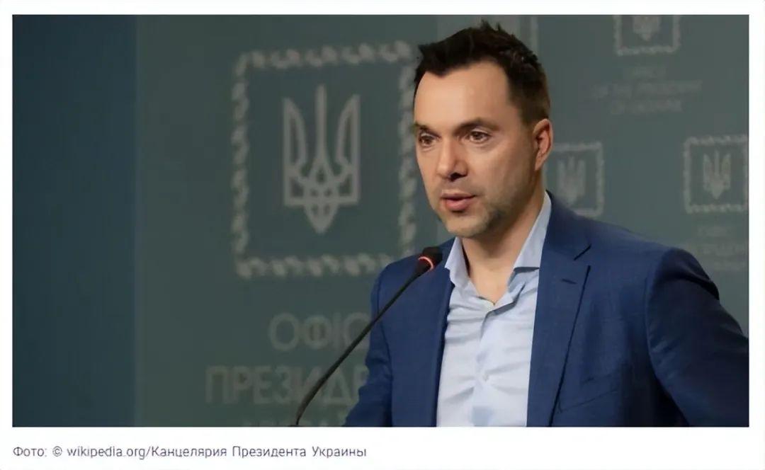 乌国第聂伯罗导弹袭击内讧，总统