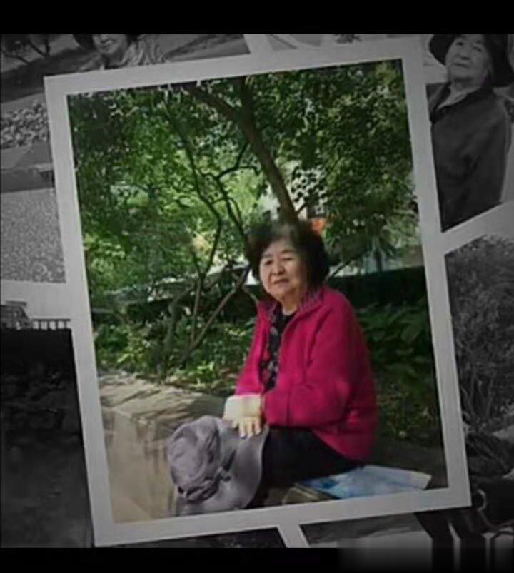 今日祭母到龙源，一年一年去一年。​当年母病多少苦，多少丽日病床前。​未及八十仙已