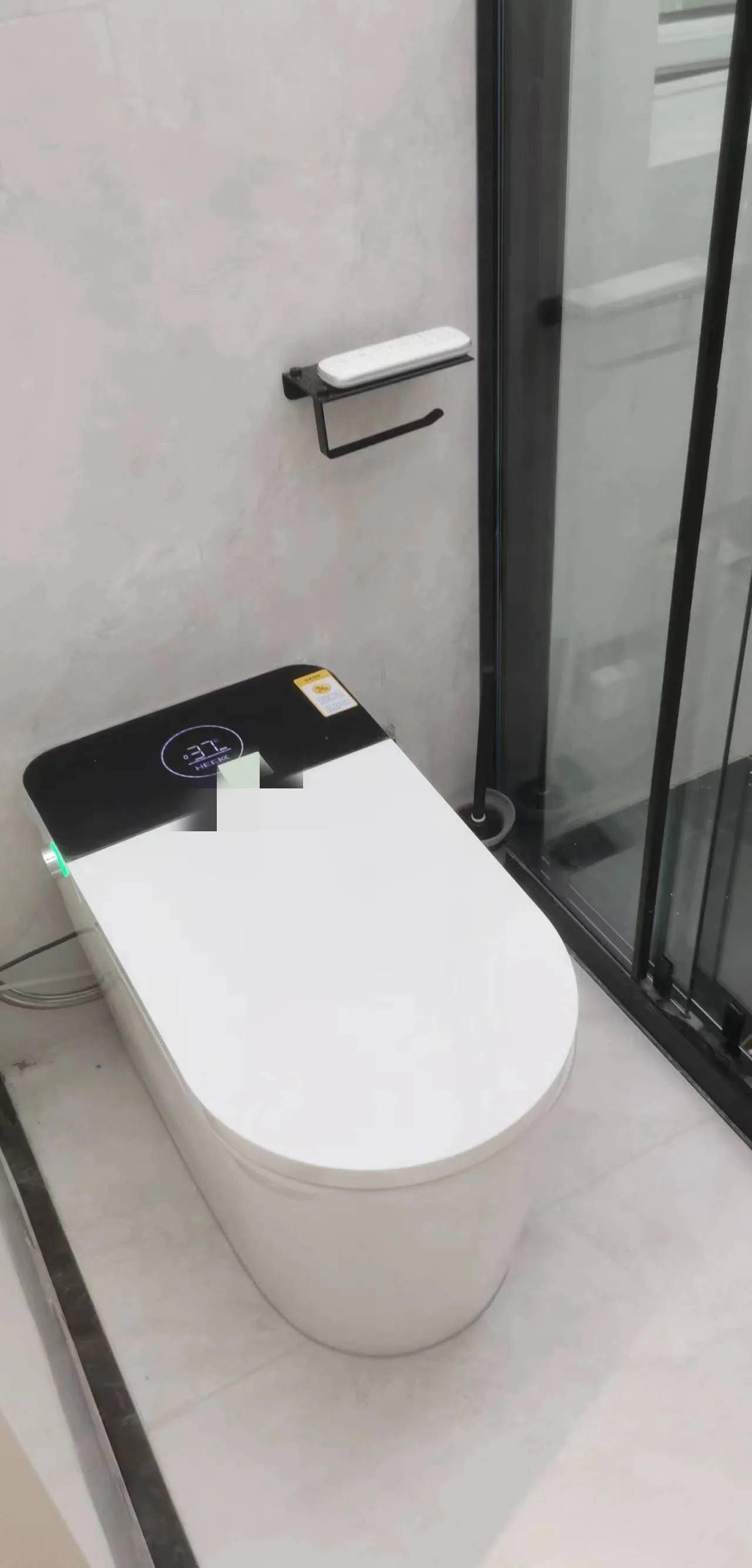 人无远虑，必有近忧！我们时刻要有危机感，留好后路，这样才不至于未来有一天被突如其