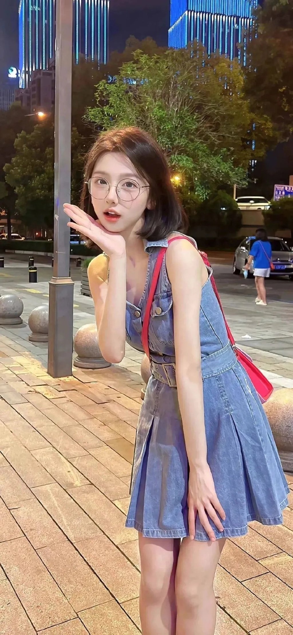 可爱和御姐你要哪个？  #清纯御姐# ​​​