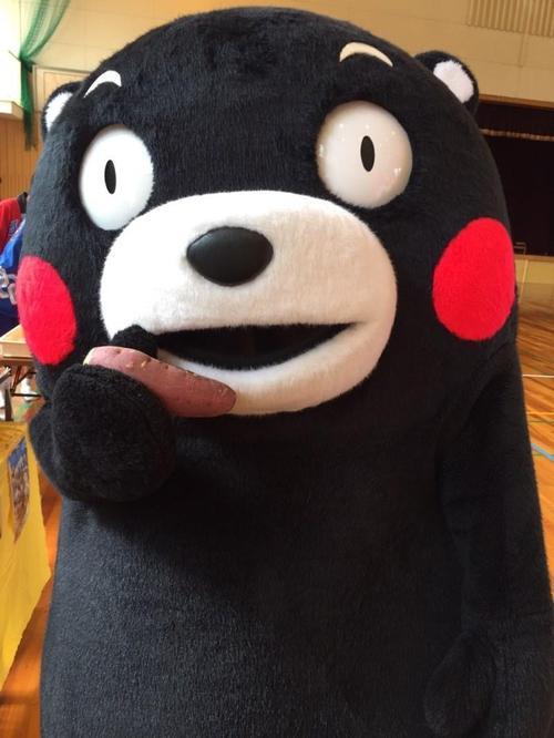 #带患癌妈妈理发还价5元遭店主咒骂# 店主有权拒绝还价，但骂人是不对的。（注：配