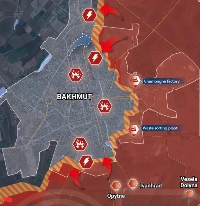 瓦格纳 PMC 从三个方面冲击巴赫穆特

在 Bakhmut（巴赫穆特） 北部的