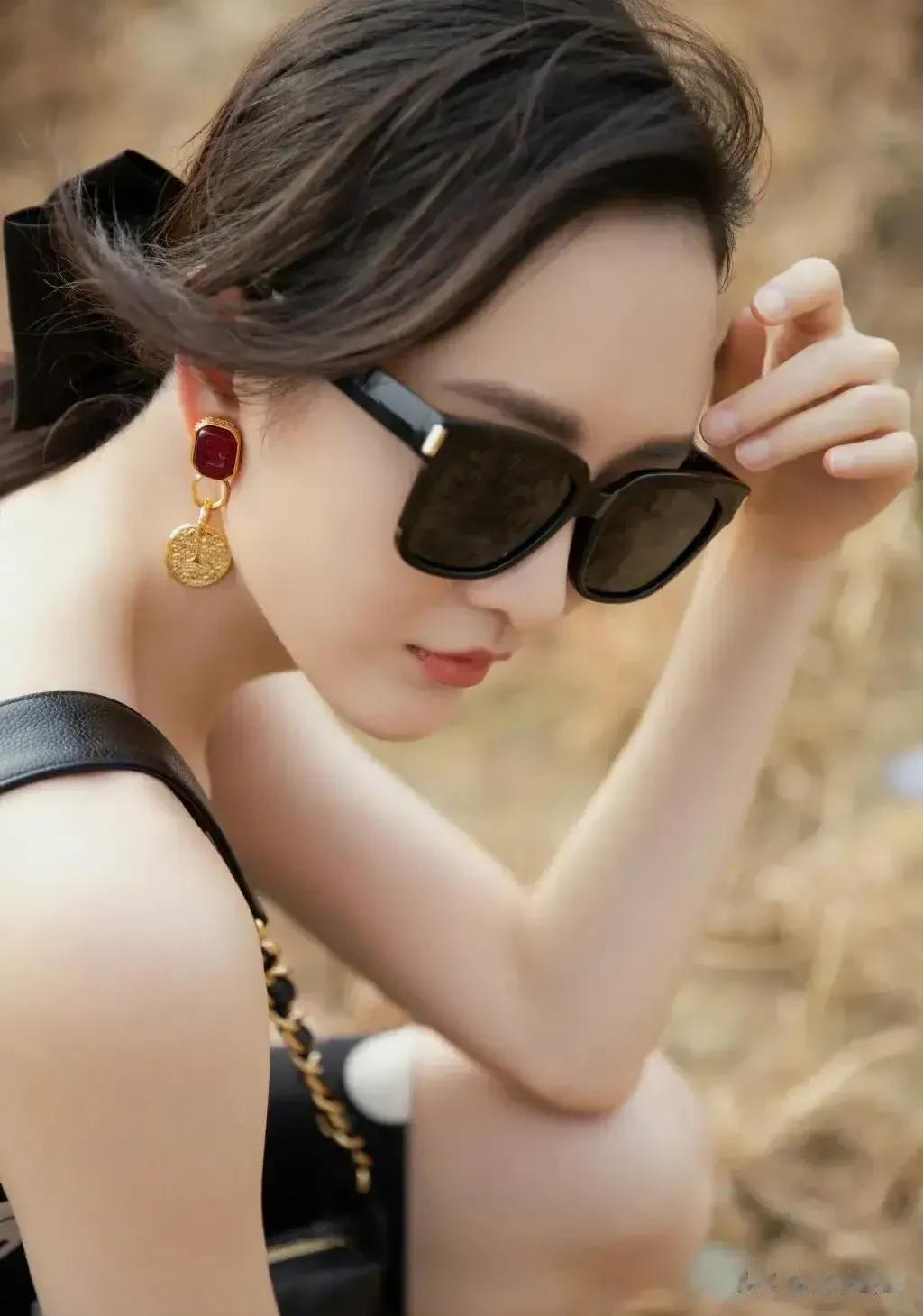 美女图集～第726期 | 王鸥