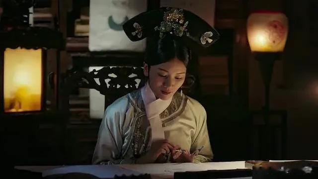 婉贵妃陈氏是陪伴乾隆皇帝时间最长的嫔妃，她在潜邸时期就以侍妾的身份是风还是宝亲王