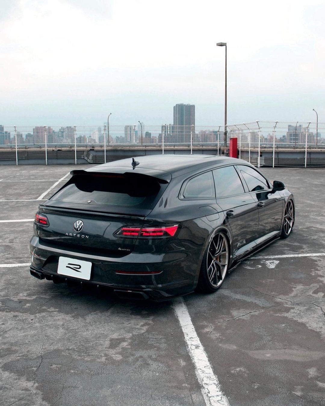 大众CC猎装版，除了帅，觉得多少适合入手？ ​​​